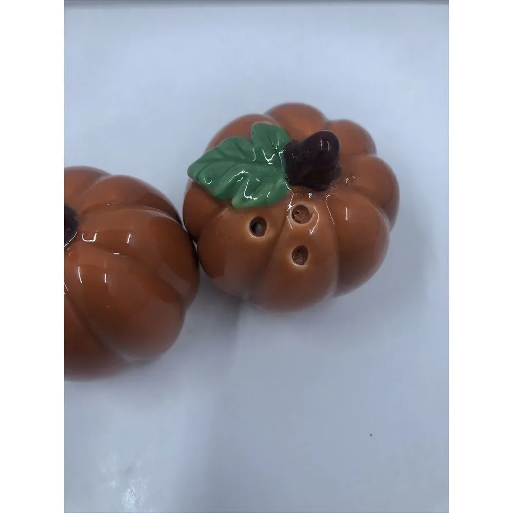 Vintage Ceramic Pumpkin Salt And Pepper Shaker Set